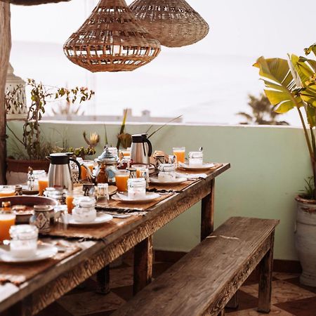 Surf Camp Essaouira Bed & Breakfast Exterior photo